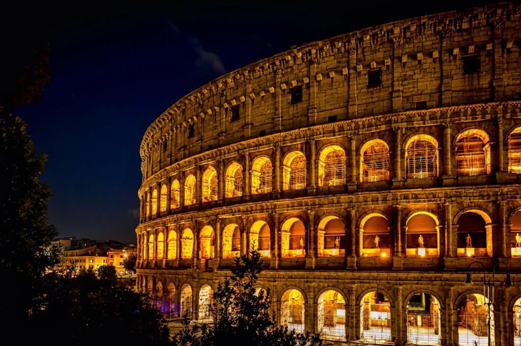 Historical Places, The Colosseum, Italy: 